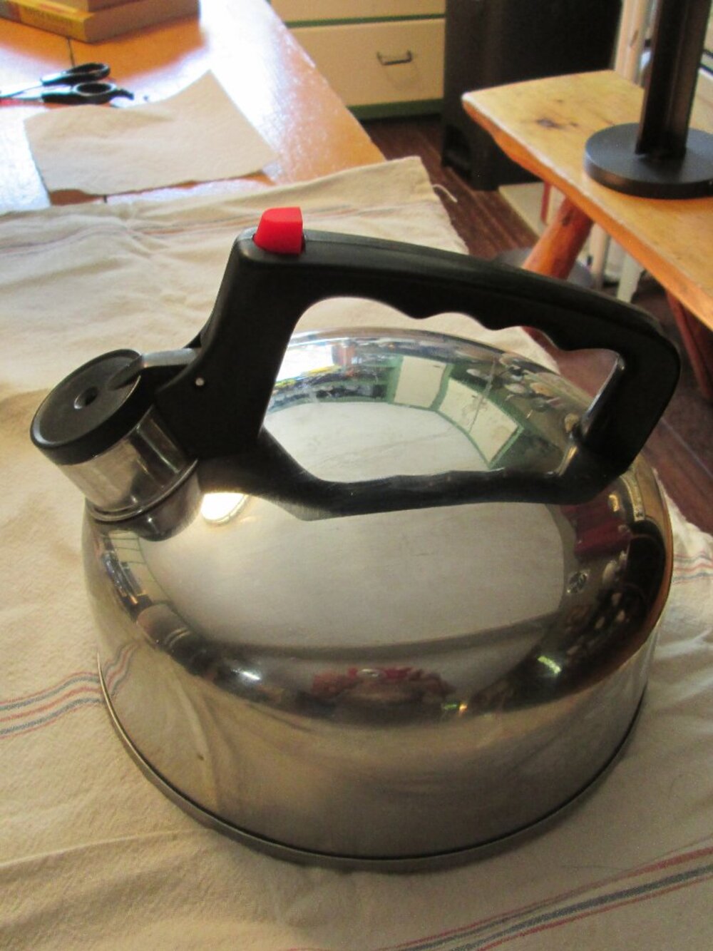 Vtg Japan 60s Stainless steel 2 qt whistling tea kettle